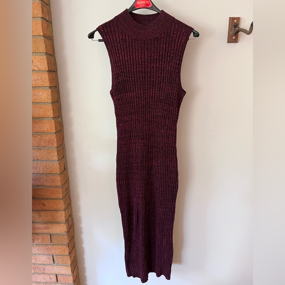 House of Harlow 1960 Rich Burgundy Bodycon Dress